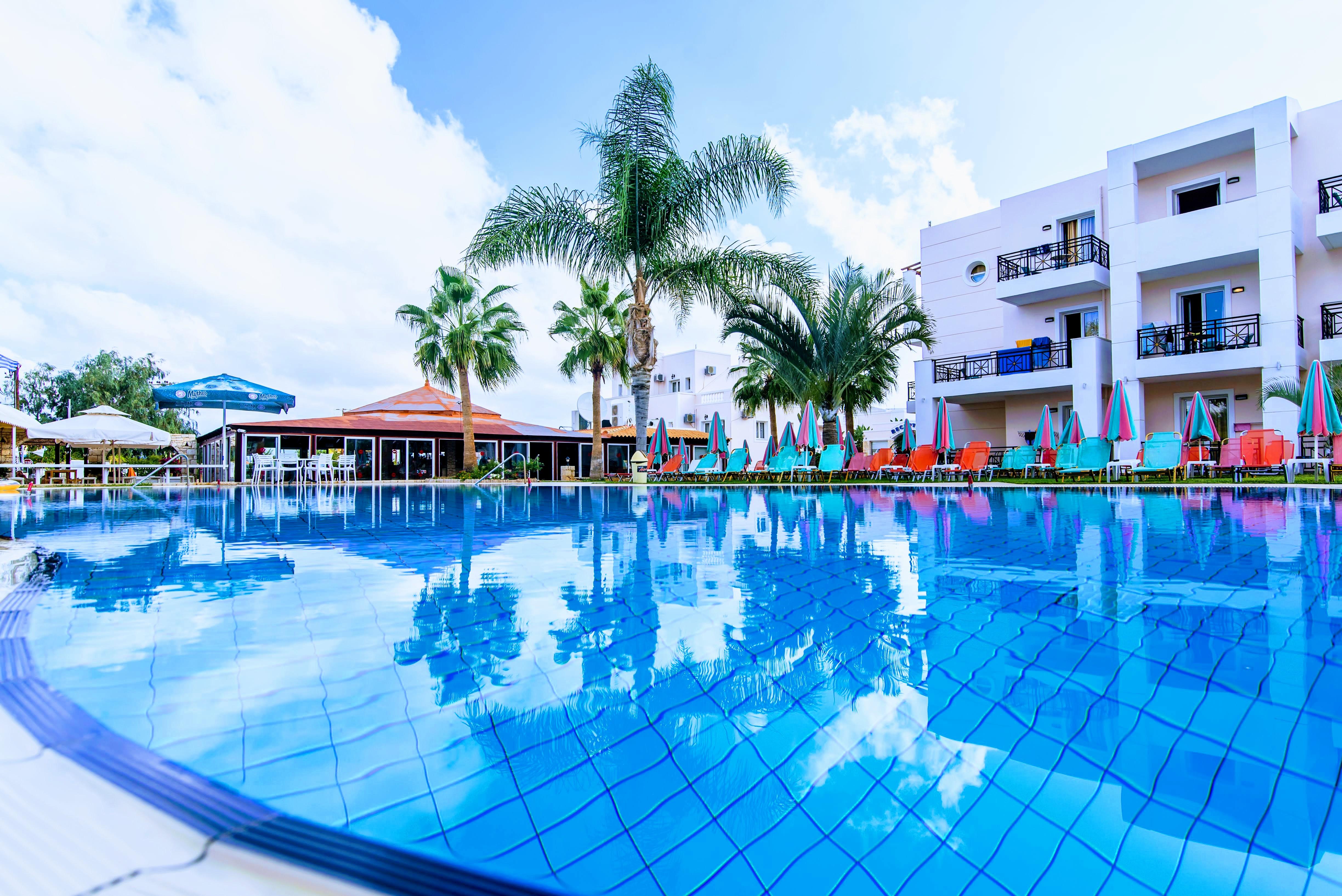 Yiannis Manos Hotel Resort Malia Extérieur photo
